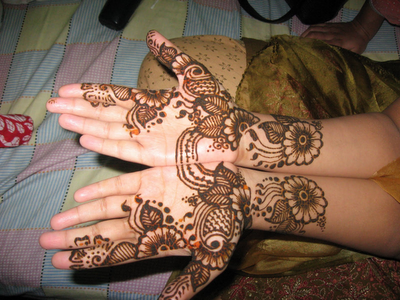 Valentine Day Mehndi Design Collection 2013 (16)