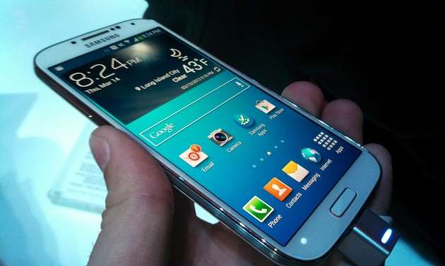 Samsung-Galaxy-S4-front-angled