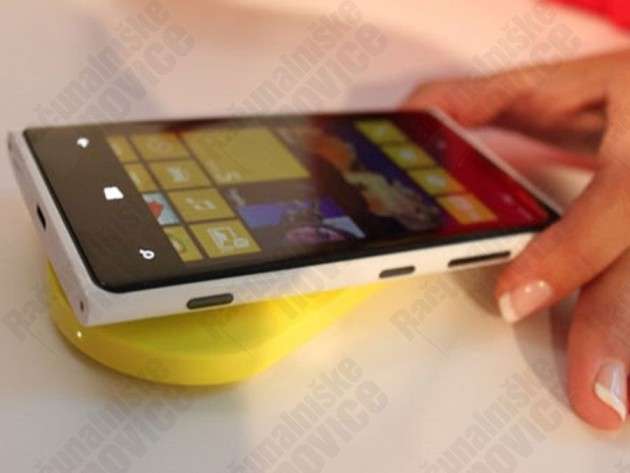 nokia-lumia-928-picture