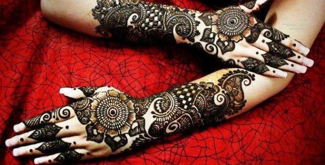 Best-Eid-Mehndi-Designs-2013-for-Girls-Latest-Collection-640x325.jpg (640×325)