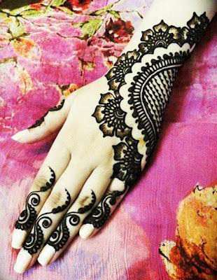 Latest-Mehndi-Designs-For-New-Year-2014-2.jpg (310×400)