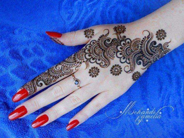 Latest-Pakistani-Henna-Mehndi-Designs-11-1.jpg (640×480)