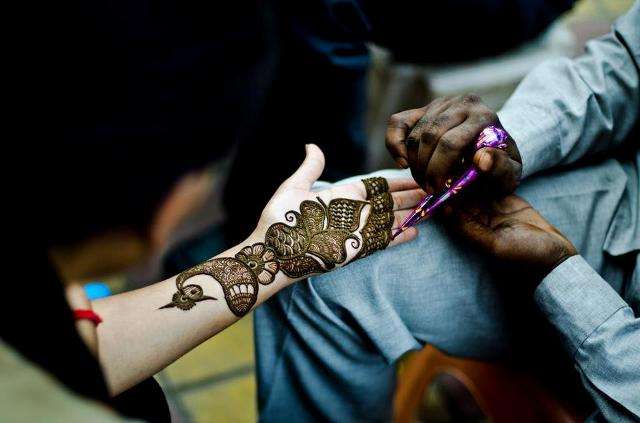 Latest-Pakistani-Henna-Mehndi-Designs-2.jpg (640×423)