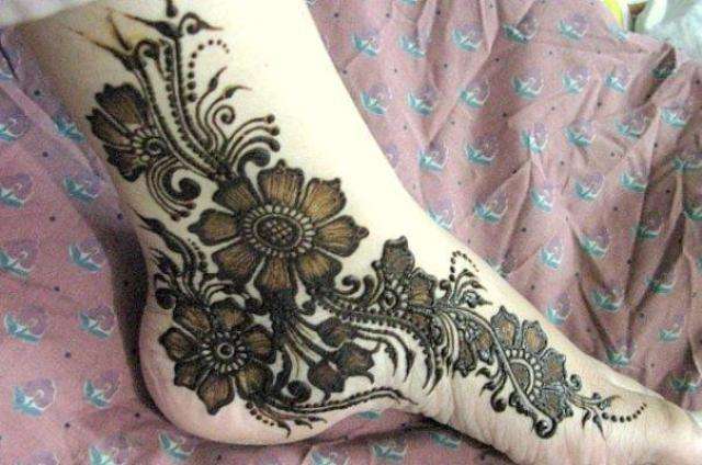 Mehndi_Designs_Feet_Bridal12.jpg (640×424)